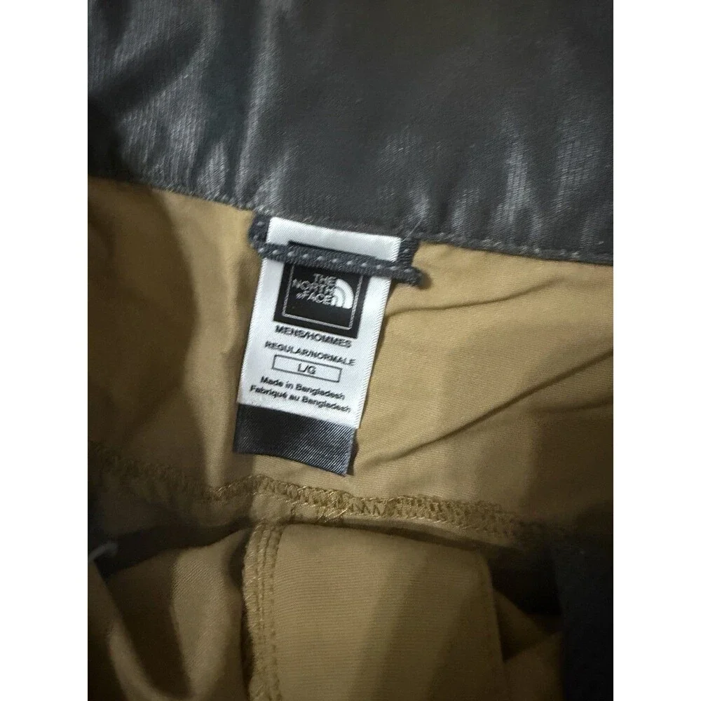 The North Face Men’s Tan Nylon Cargo Shorts Hiking Outdoor Size Large Gorpcore